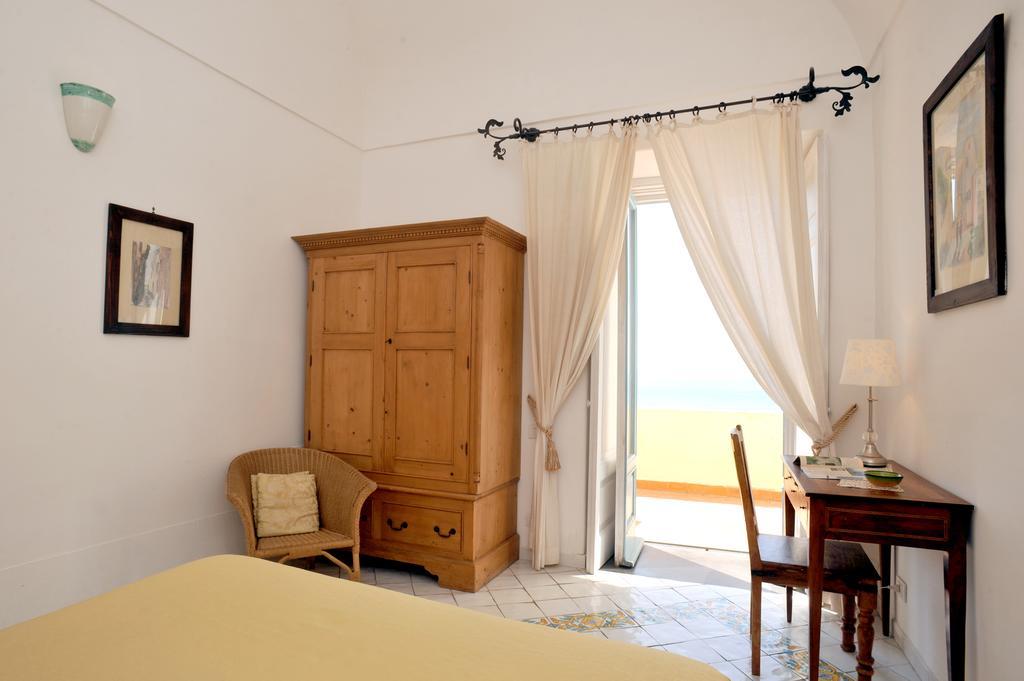 Hotel La Casa sul Mare Procida Habitación foto